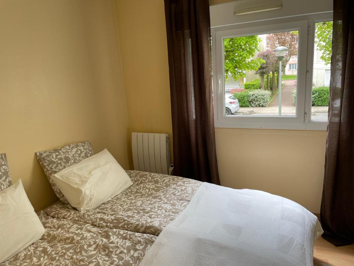 Appartement Sqy Guyancourt Zewnętrze zdjęcie